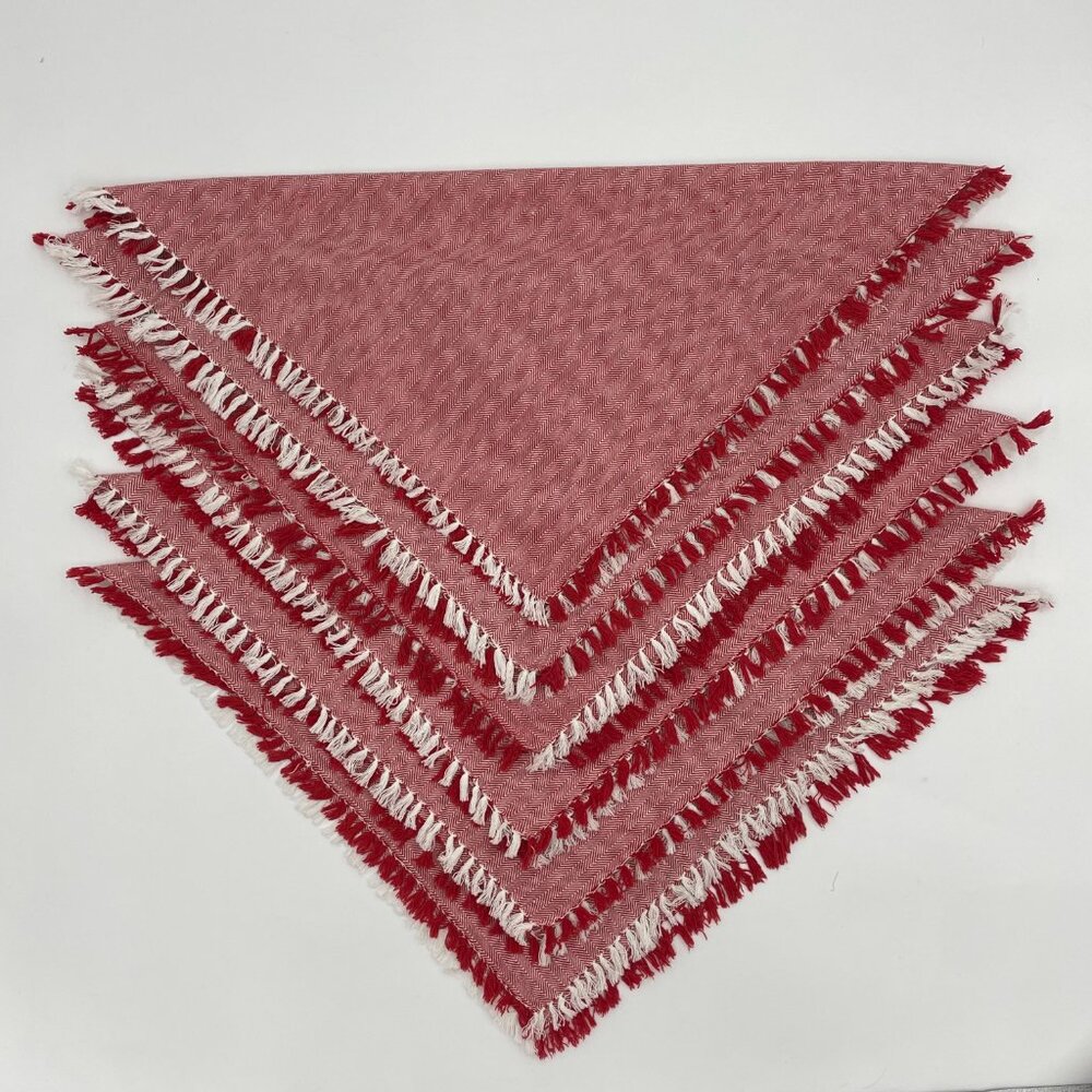 6 Cloth Napkins Fringe Herringbone Pattern‎ Red White Picnic Christmas Holiday